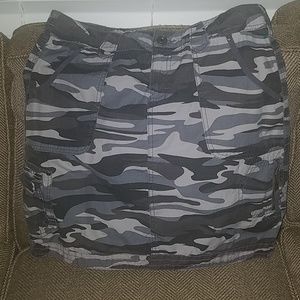 Ladies Cabela's Camouflage Skirt, Size 10